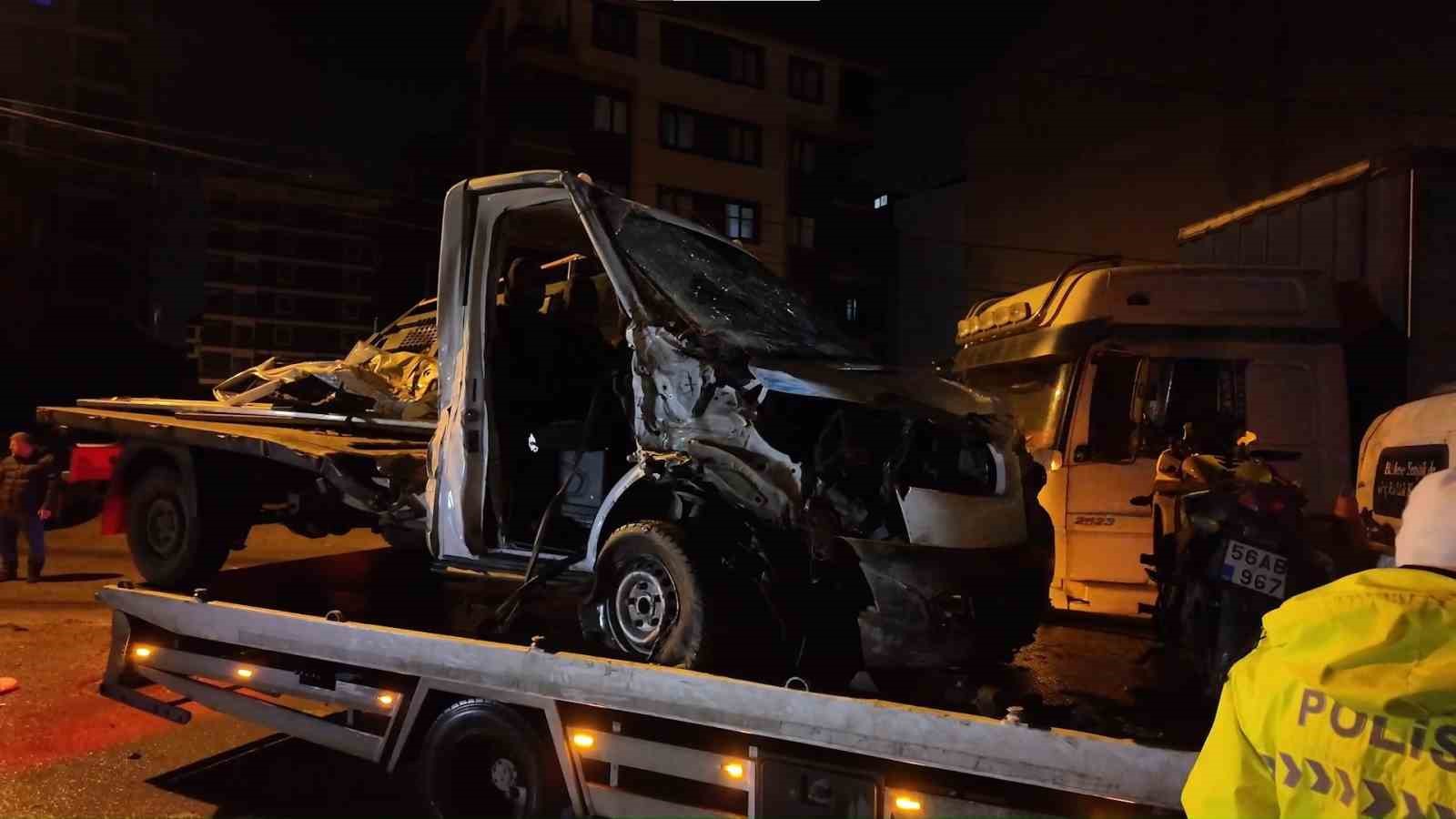 Sultanbeyli’de alkollü sürücü dehşet saçtı: 4 yaralı 4 sultanbeylide alkollu surucu dehset sacti 4 yarali 0 CiL4XHPy