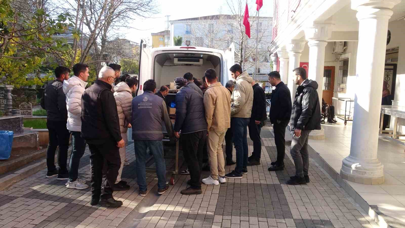 sultanbeylide motosiklet kazasi 3 cocuk babasi hayatini kaybetti 1 21dCKIrH