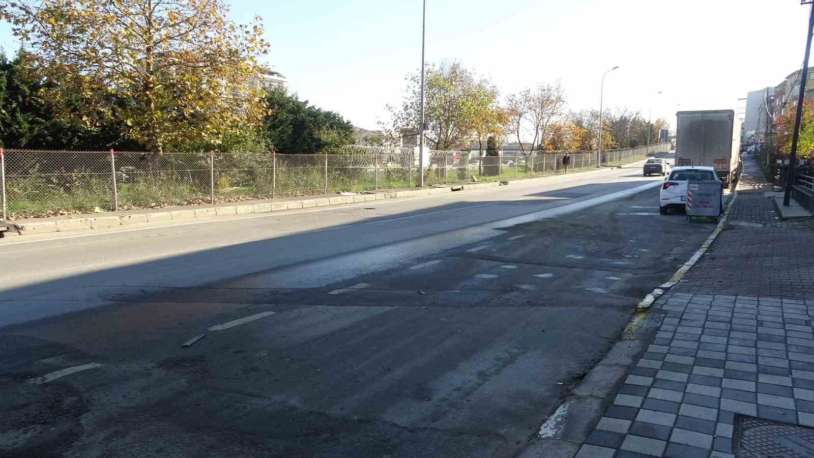 sultanbeylide motosiklet kazasi 3 cocuk babasi hayatini kaybetti 2 fNre43yE