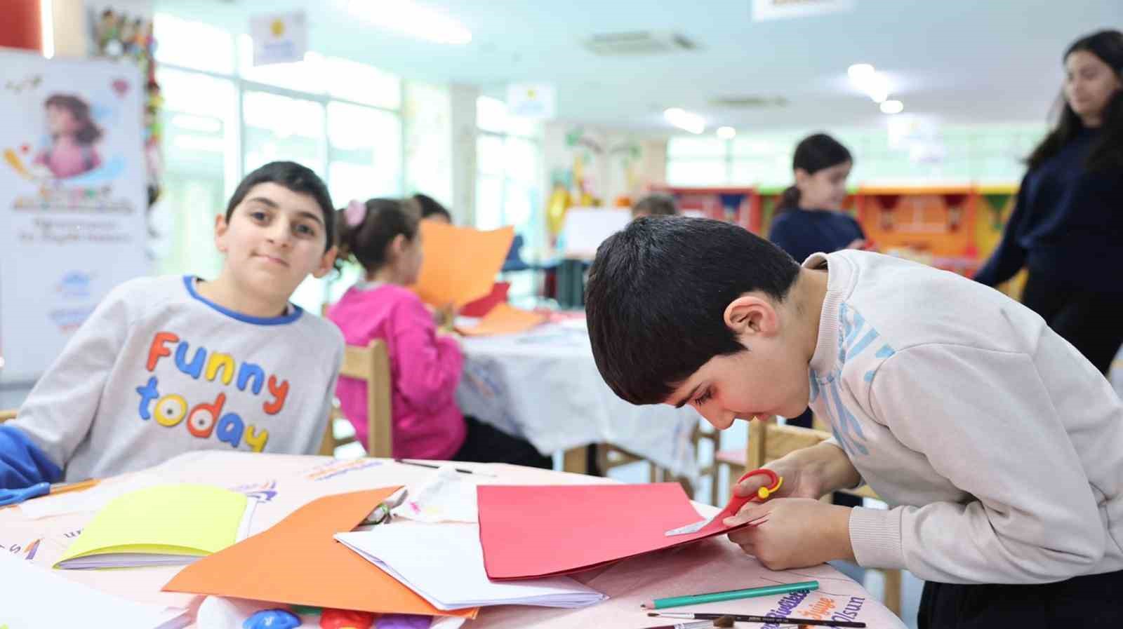sultangazi belediyesi cocuk kutuphanesine buyuk ilgi 3
