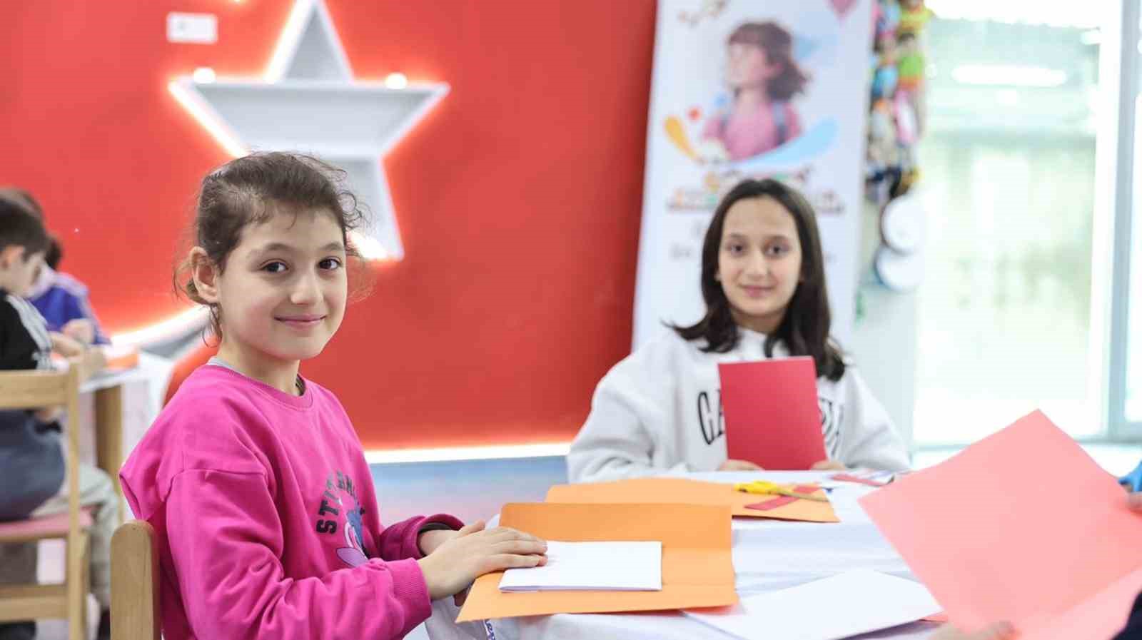 sultangazi belediyesi cocuk kutuphanesine buyuk ilgi 5 rnVVrtEZ