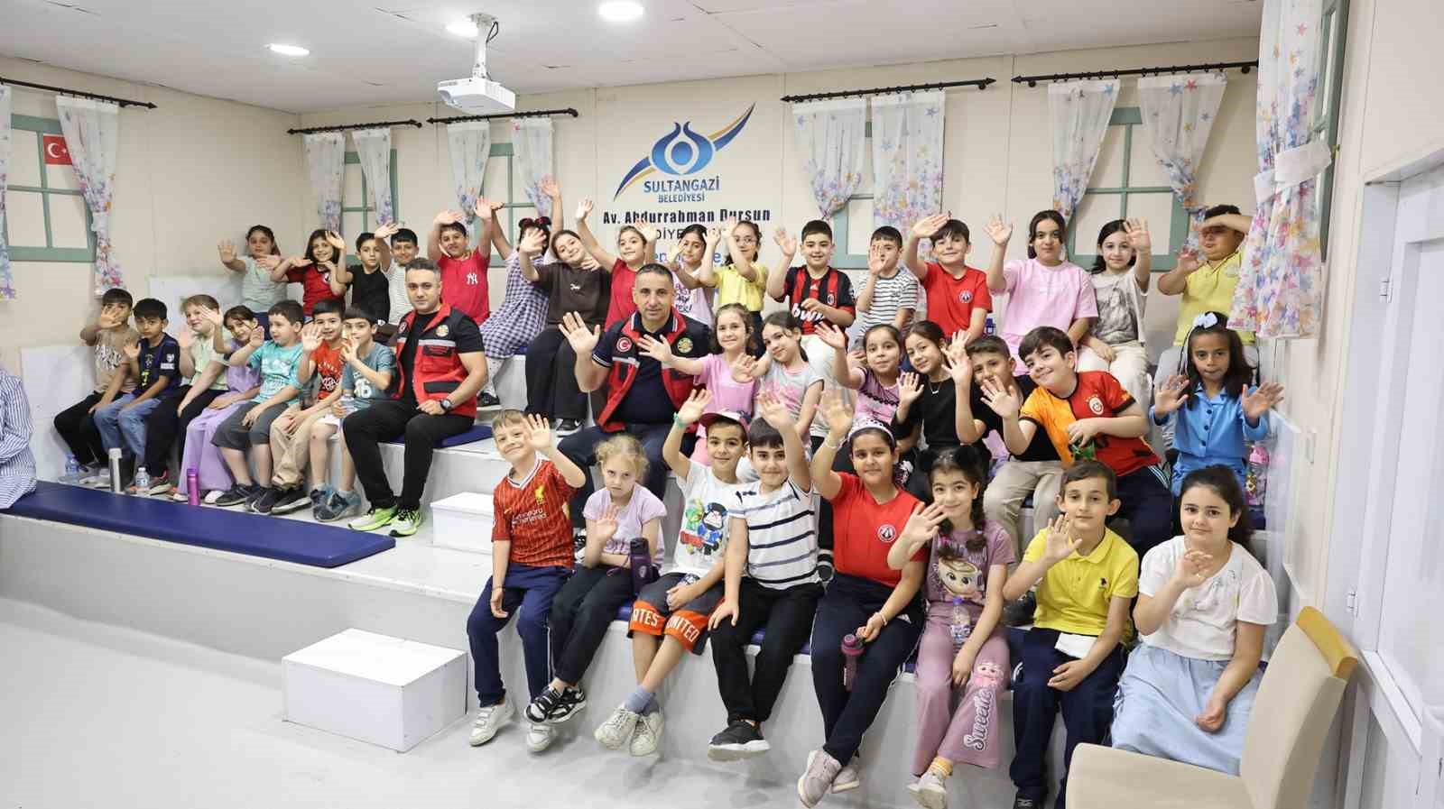sultangazi belediyesinden bilincli cocuklar guvenli yarinlar 4 8djUvlci