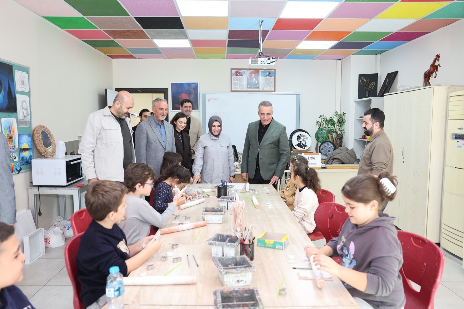 sultangazi bilim merkezi ogrencilerine ziyaret 2 4Sra7bsC