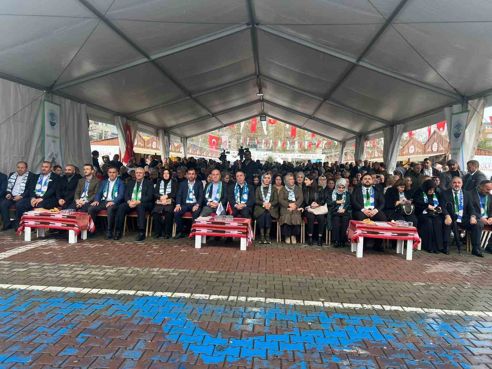 sultangazide 8 hamsi festivali coskusu 1 TlpGZK31