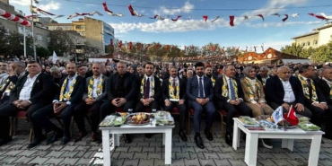 sultangazide-adiyaman-kultur-bulusmalarinda-latif-dogan-ruzgari-esti-T23yF6tA.jpg
