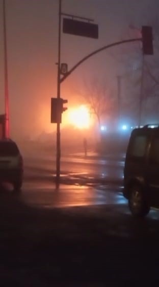 sultangazide trafoda baslayan yangin depoyu kul etti 9 zFIzkVZn