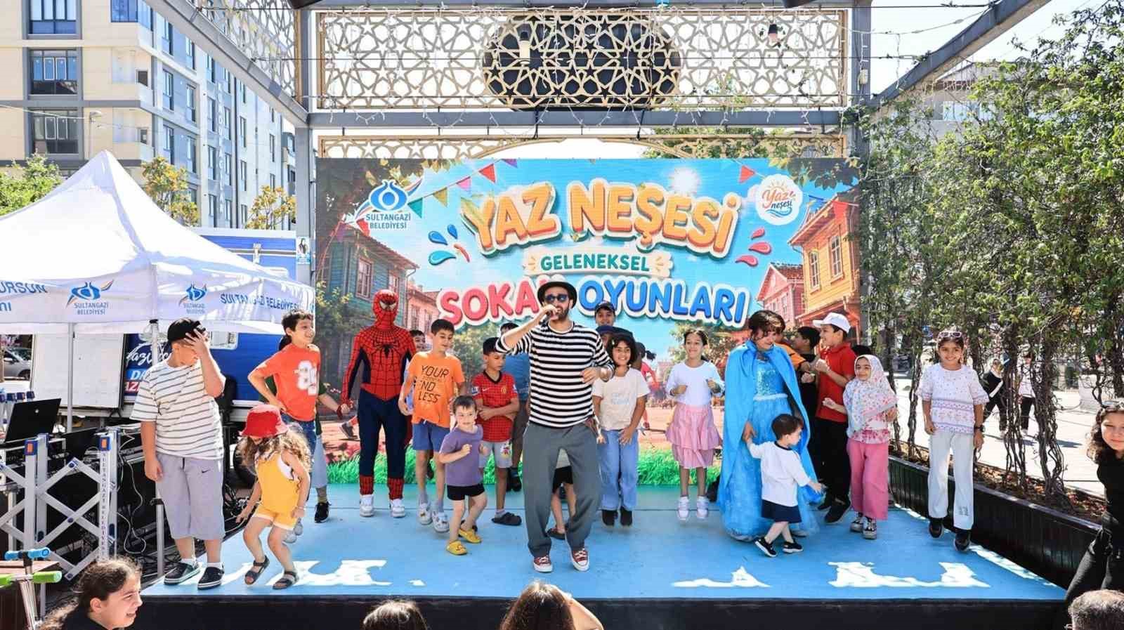 Sultangazi’de Yaz Neşesi Aile etkinlikleri ilgi gördü 4 sultangazide yaz nesesi aile etkinlikleri ilgi gordu 0