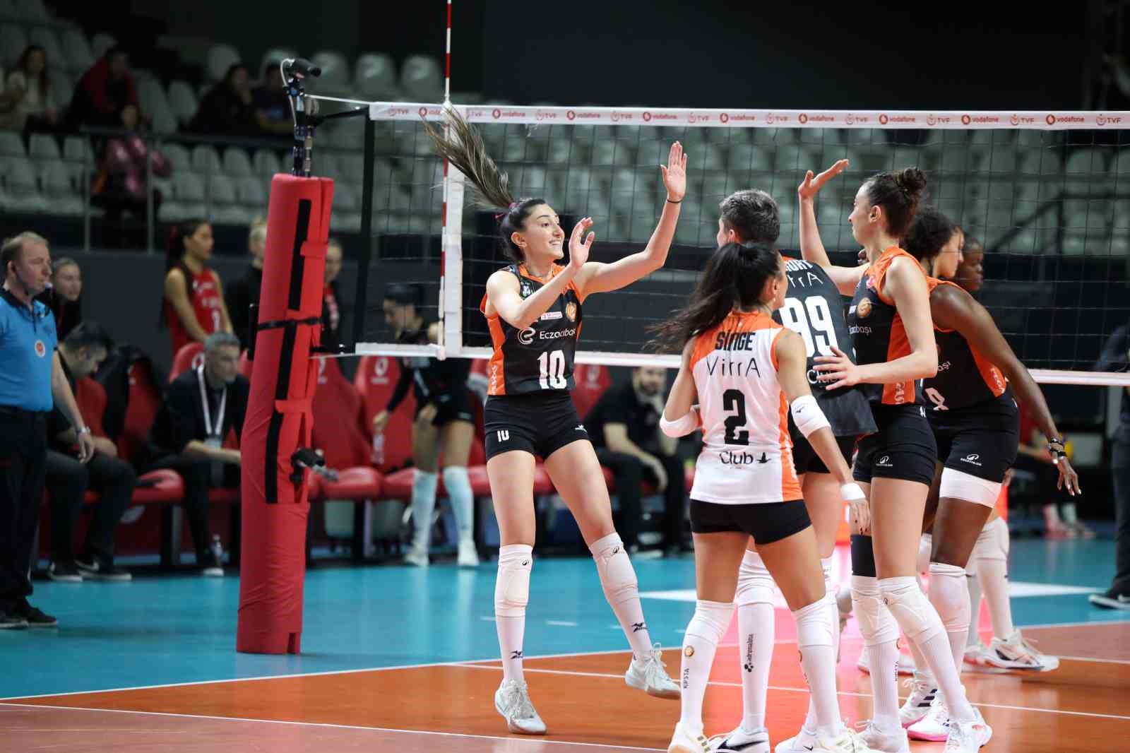 Sultanlar Ligi: Türk Hava Yolları: 0 - Eczacıbaşı Dynavit: 3 5 sultanlar ligi turk hava yollari 0 eczacibasi dynavit 3 1 jXjYYfAR