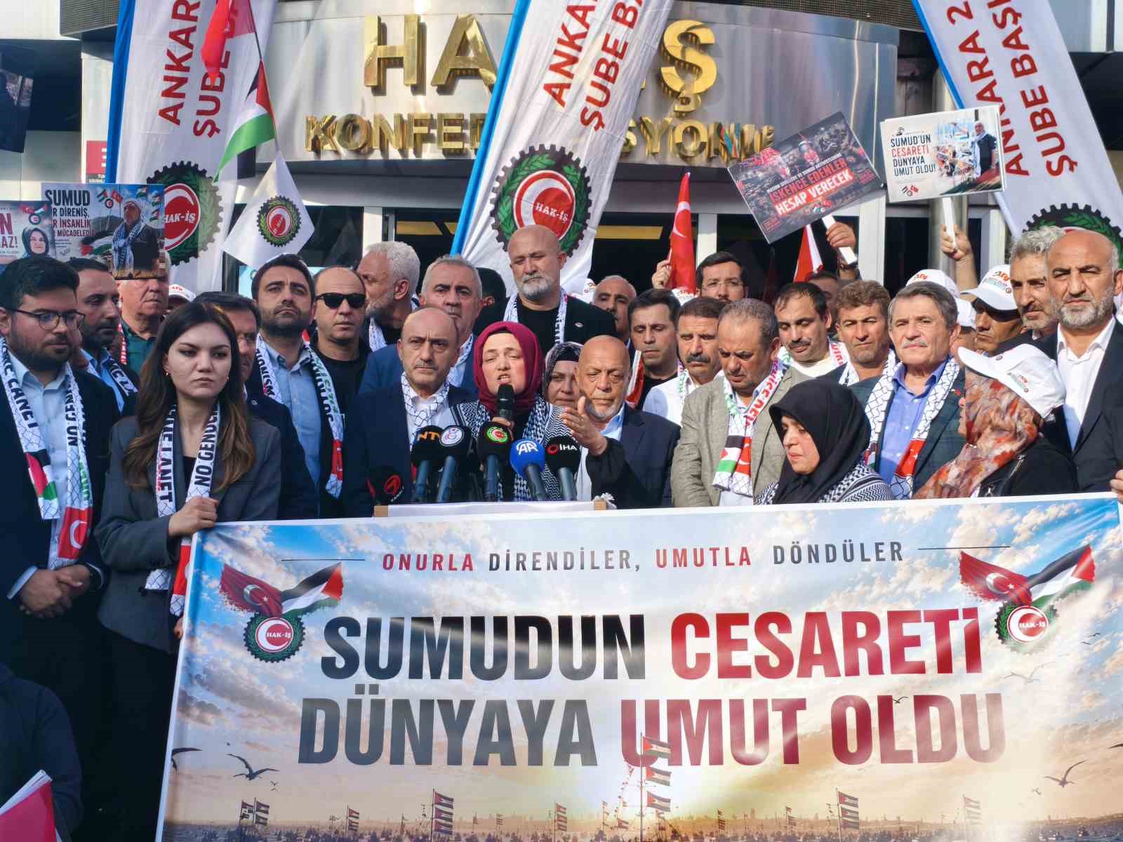 Sumud Filosu’nda İsrail güçleri tarafından alıkonulan HAK-İŞ Genel Başkanı Arslan, konfederasyon tarafından karşılandı 5 sumud filosunda israil gucleri tarafindan alikonulan hak is genel baskani arslan konfederasyon tarafindan karsilandi 1 jpOZWAPZ