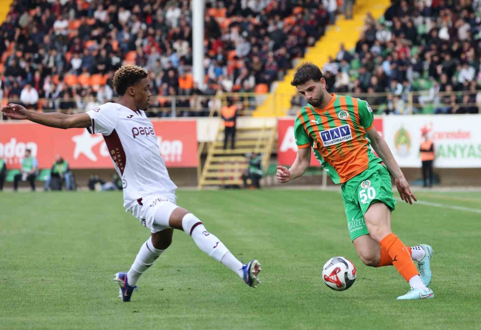 Süper Lig’de 29. hafta görünümü 6 super ligde 29 hafta gorunumu 2 KJwbIrPc