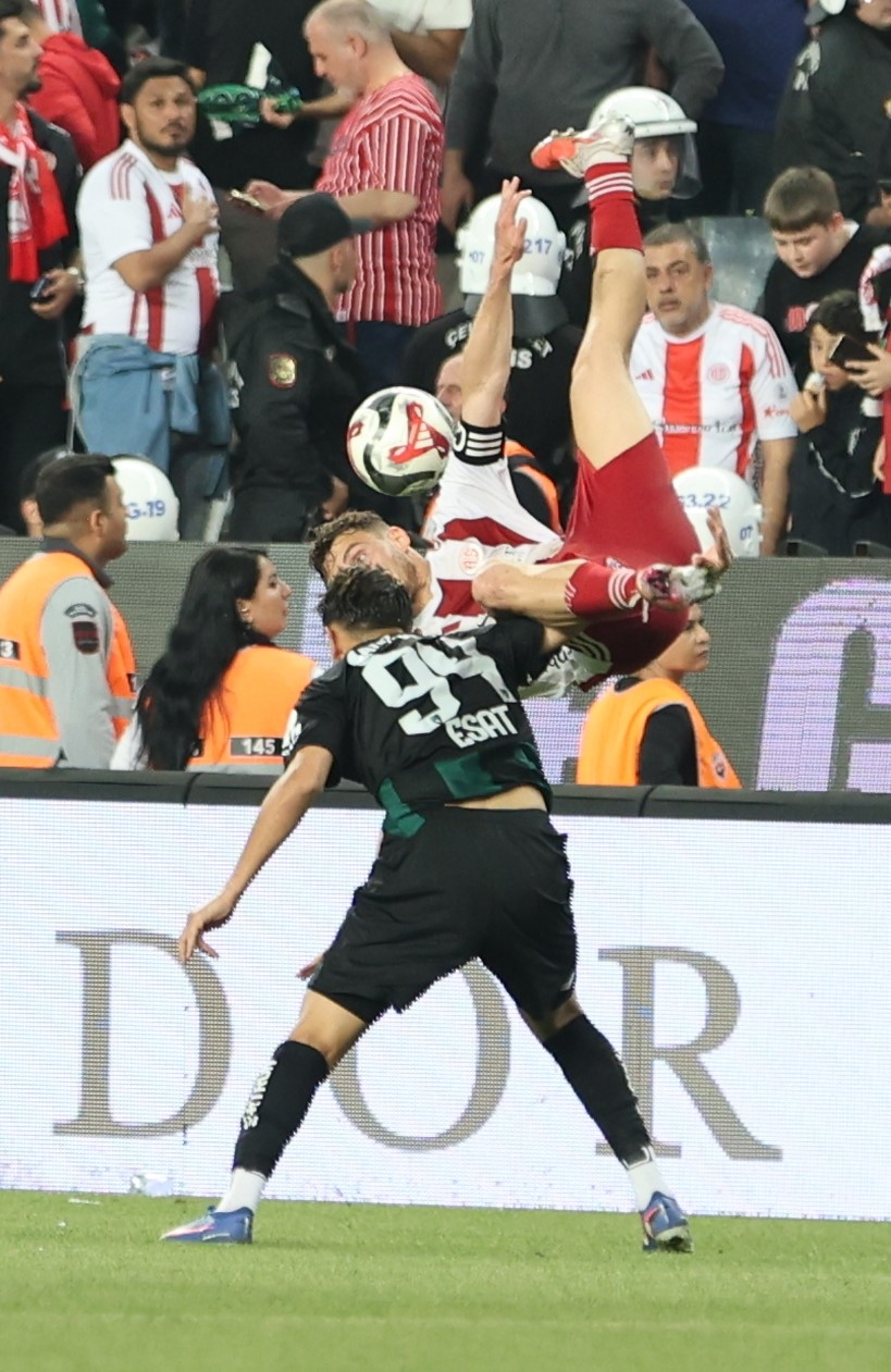 super lige veda eden son takim antalyaspor oldu 10 HTIwju1B