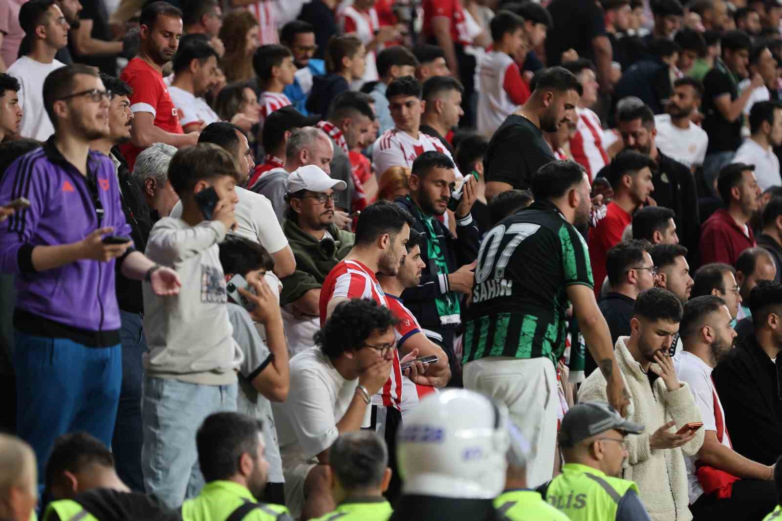 super lige veda eden son takim antalyaspor oldu 4 gBy2YUcy