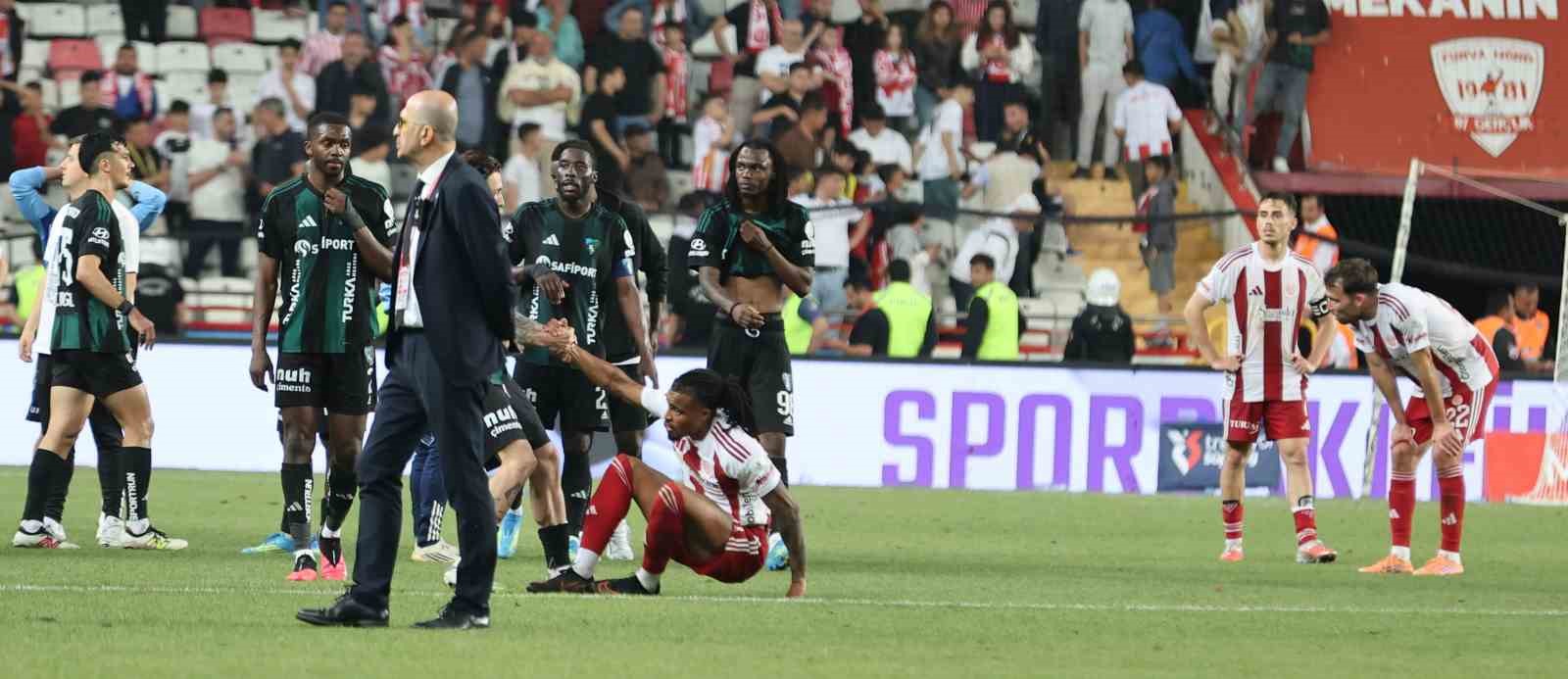 super lige veda eden son takim antalyaspor oldu 5 yG7W8jcg