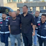 supheli-aractan-4-tabanca-ve-mermi-ele-gecirildi-hrQaUCAW.jpg