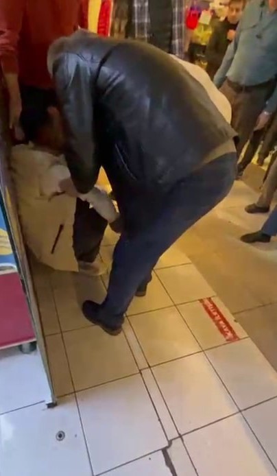 supheliyi kirik fayans durdurdu 1 TgQSafky