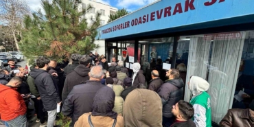 sure-uzatildi-ama-yogunluk-bitmedi-trabzonda-10-bin-adet-app-plaka-degistirildi-F5kdkFg9.jpg