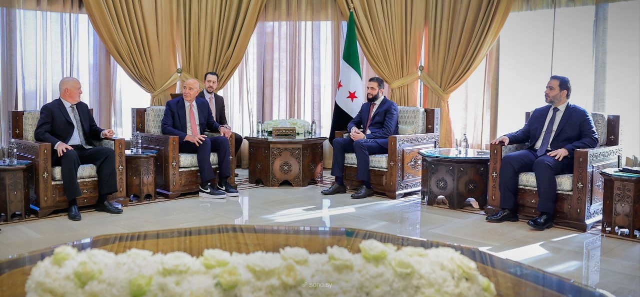 suriye devlet baskani es sara abdnin suriye ozel temsilcisi barracki kabul etti 2 4bLec93f