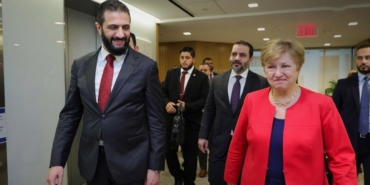 suriye-devlet-baskani-es-sara-imf-genel-merkezini-ziyaret-etti-MVsPaxXk.jpg