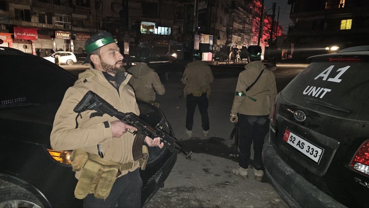 Suriye Savunma Bakanlığı: "Halep’te saat 03.00 itibarıyla ateşkes ilan edildi" 7 suriye savunma bakanligi halepte saat 0300 itibariyla ateskes ilan edildi 3 yZGdP1S6