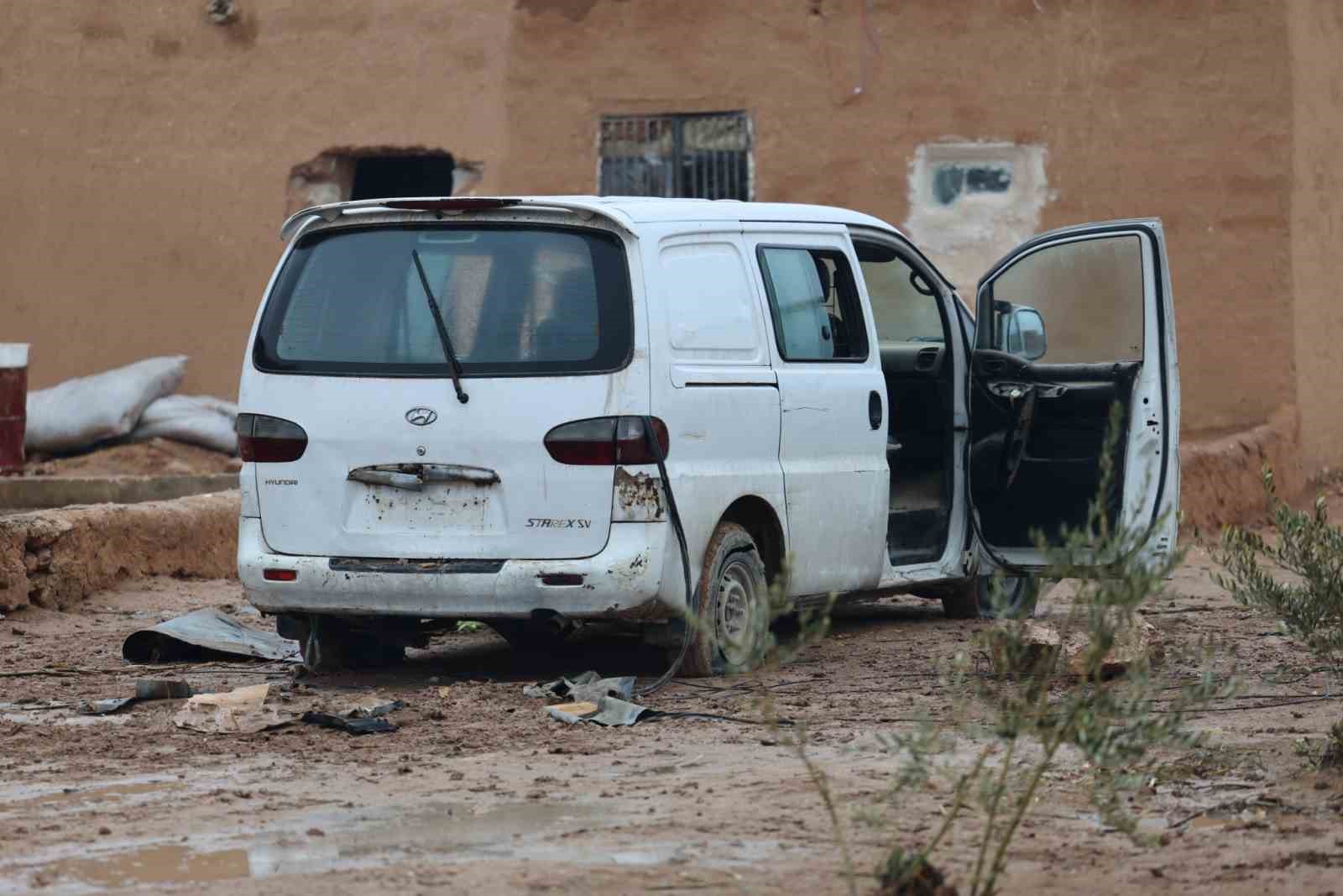 suriyede guvenlik guclerine ait konvoy tabkaya girdi 10 ykP1Qtu2