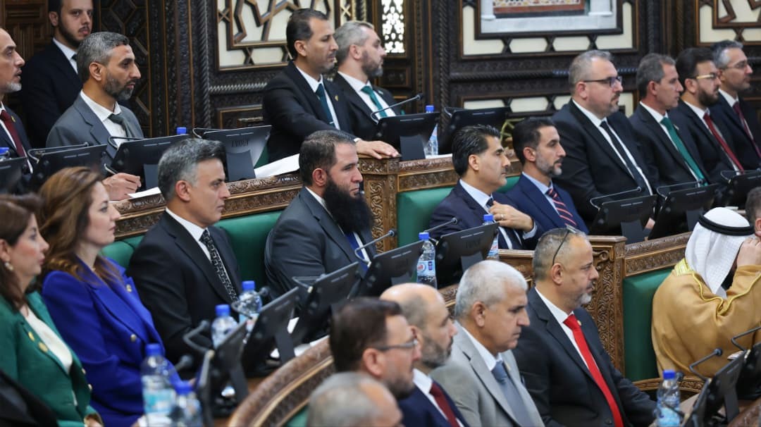 Suriye’de tarihi adım: Esad rejiminin devrilmesi sonrası ilk halk parlamentosu oturumu gerçekleştirildi 8 suriyede tarihi adim esad rejiminin devrilmesi sonrasi ilk halk parlamentosu oturumu gerceklestirildi 4 ljq7qWDH