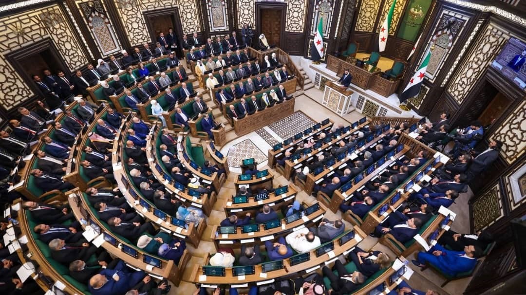 Suriye’de tarihi adım: Esad rejiminin devrilmesi sonrası ilk halk parlamentosu oturumu gerçekleştirildi 12 suriyede tarihi adim esad rejiminin devrilmesi sonrasi ilk halk parlamentosu oturumu gerceklestirildi 8 UiANtXLO