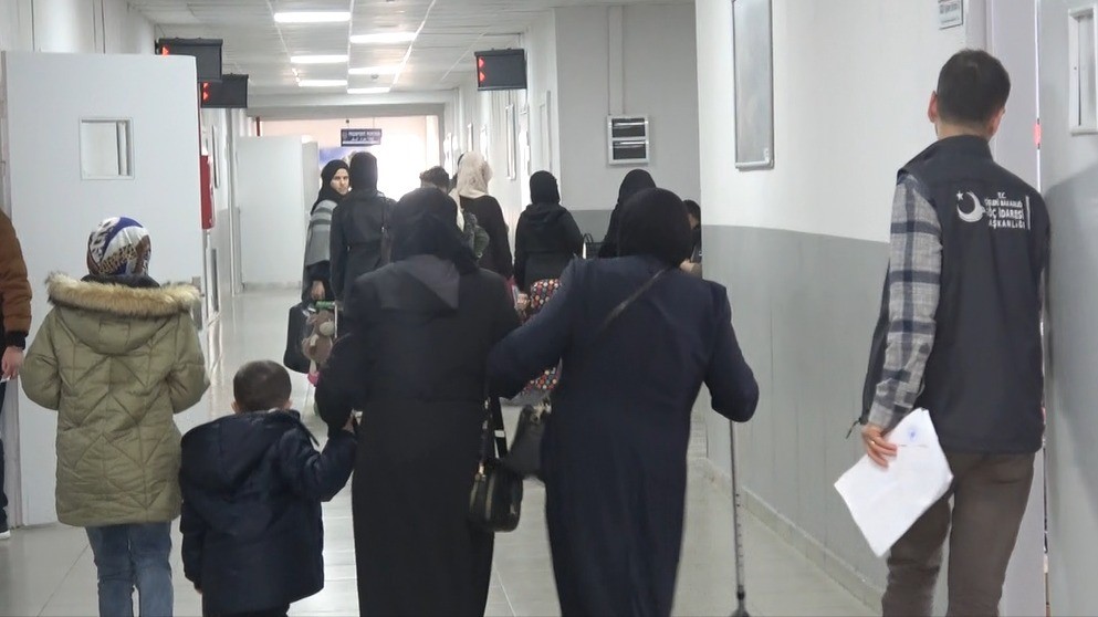 suriyeli siginmacilarin gonullu geri donusleri bayramin 3uncu gununde de suruyor 2