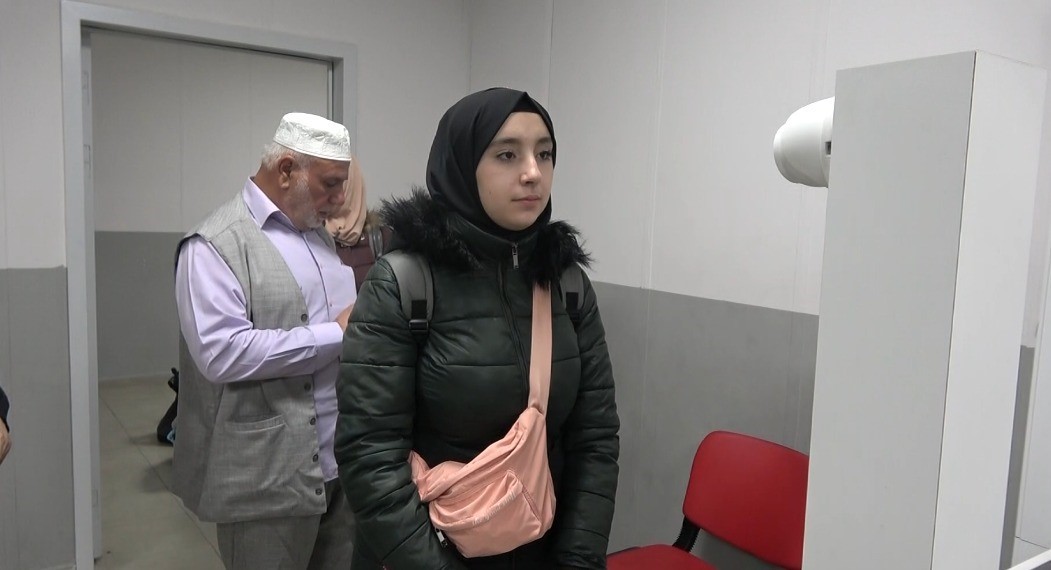 suriyelilerin ulkelerine donusleri gece gec saatlerde de devam ediyor 1