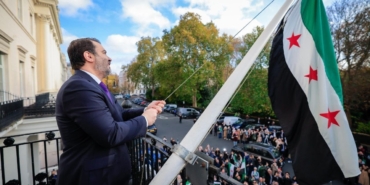 suriyenin-londra-buyukelciligi-13-yil-sonra-yeniden-acildi-RIbduJdw.jpg
