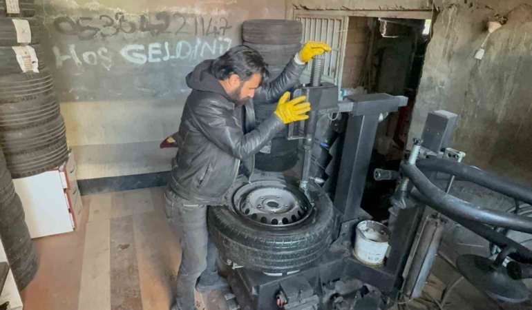 suruculere-kis-lastigi-uyarisi-8cQdJ9m5.jpg