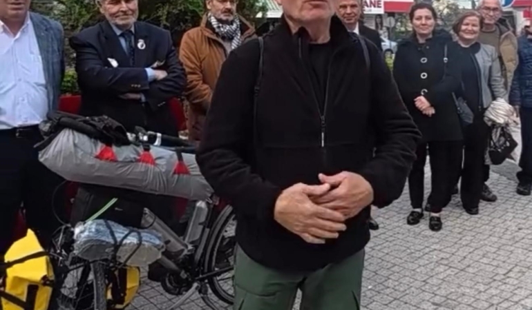 susurluklu-fahrettin-sener-bisikletle-umre-yolculuguna-cikti-7eXm7BUF.jpg