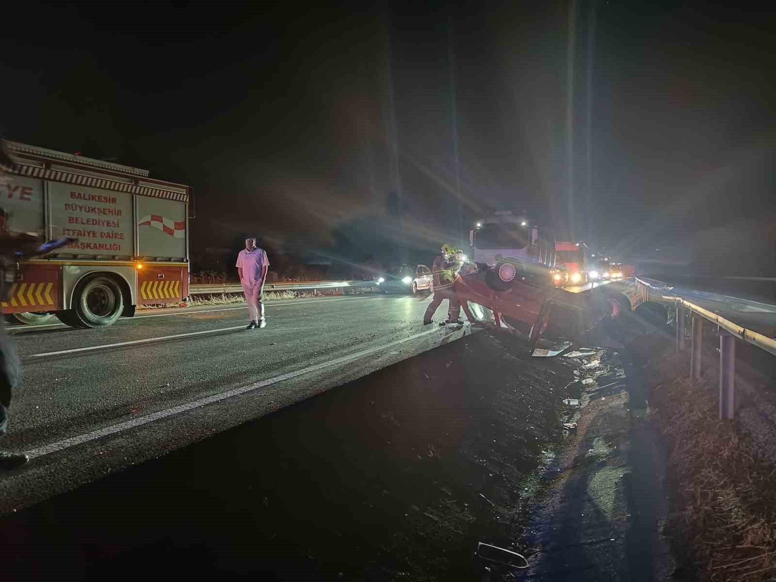susurlukta trafik kazasi 1i cocuk 5 yarali 2 JFWjKgna