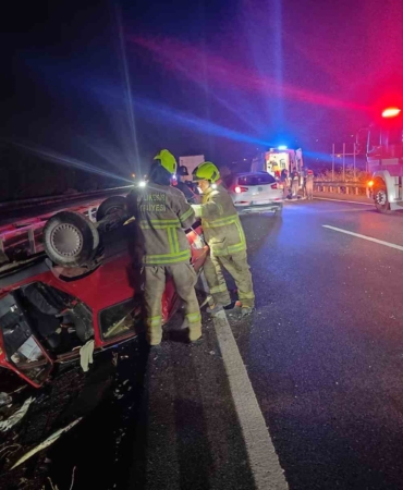 susurlukta-trafik-kazasi-1i-cocuk-5-yarali-eKn2kSds.jpg