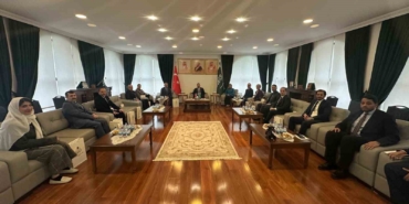 suudi-arabistan-buyukelcisi-abualnasr-krallik-turkiye-ve-diger-ulkelerle-savasin-sona-erdirilmesi-ve-bolgesel-VsJ33cgp.jpg