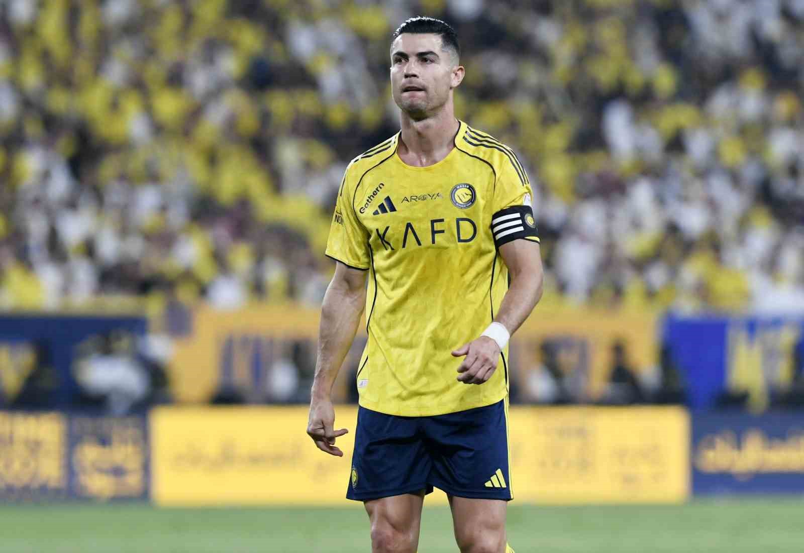 suudi arabistan pro ligde sampiyon al nassr 4