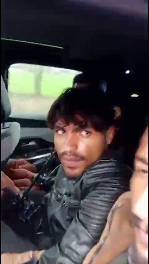 suv tarzi aracin her kosesinden duzensiz gocmen cikti 1 XqV2VnYk