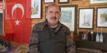 suya-yazilan-sanatla-yarim-asir-FbICAGhv.jpg