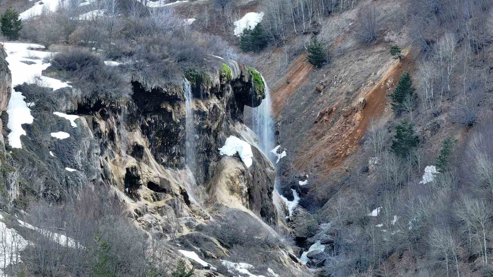 tabiat parki ilan edilen dipsiz gol selalesi ziyaretcilerini bekliyor 7 96BJUSMd
