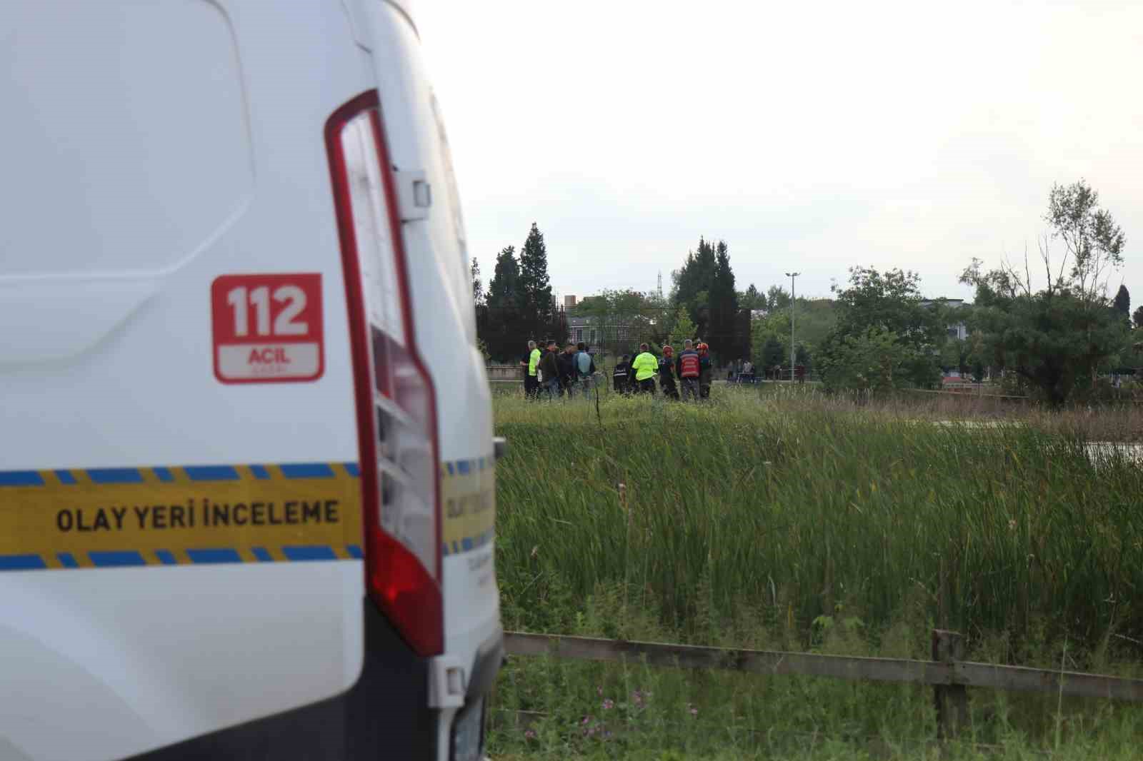 tabiat parkindaki golette kadin cesedi bulundu 2 ei13994O