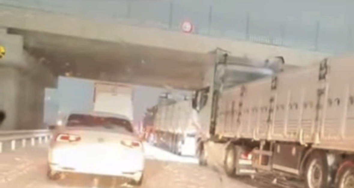 tag otoyolu gaziantep kesiminde kar esareti cok sayida arac mahsur kaldi 3 dbUrEI8h