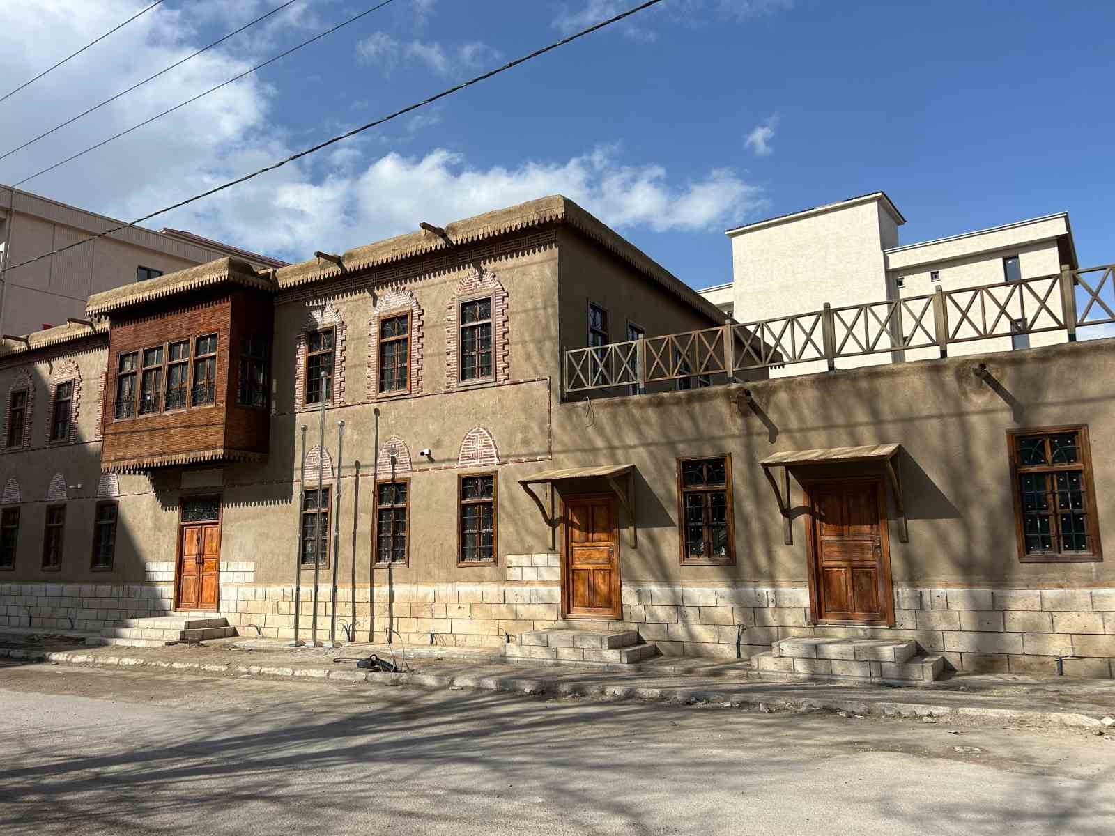 tahir pasa konaginin yuzde 95i tamamlandi 0 AIeCRwO8