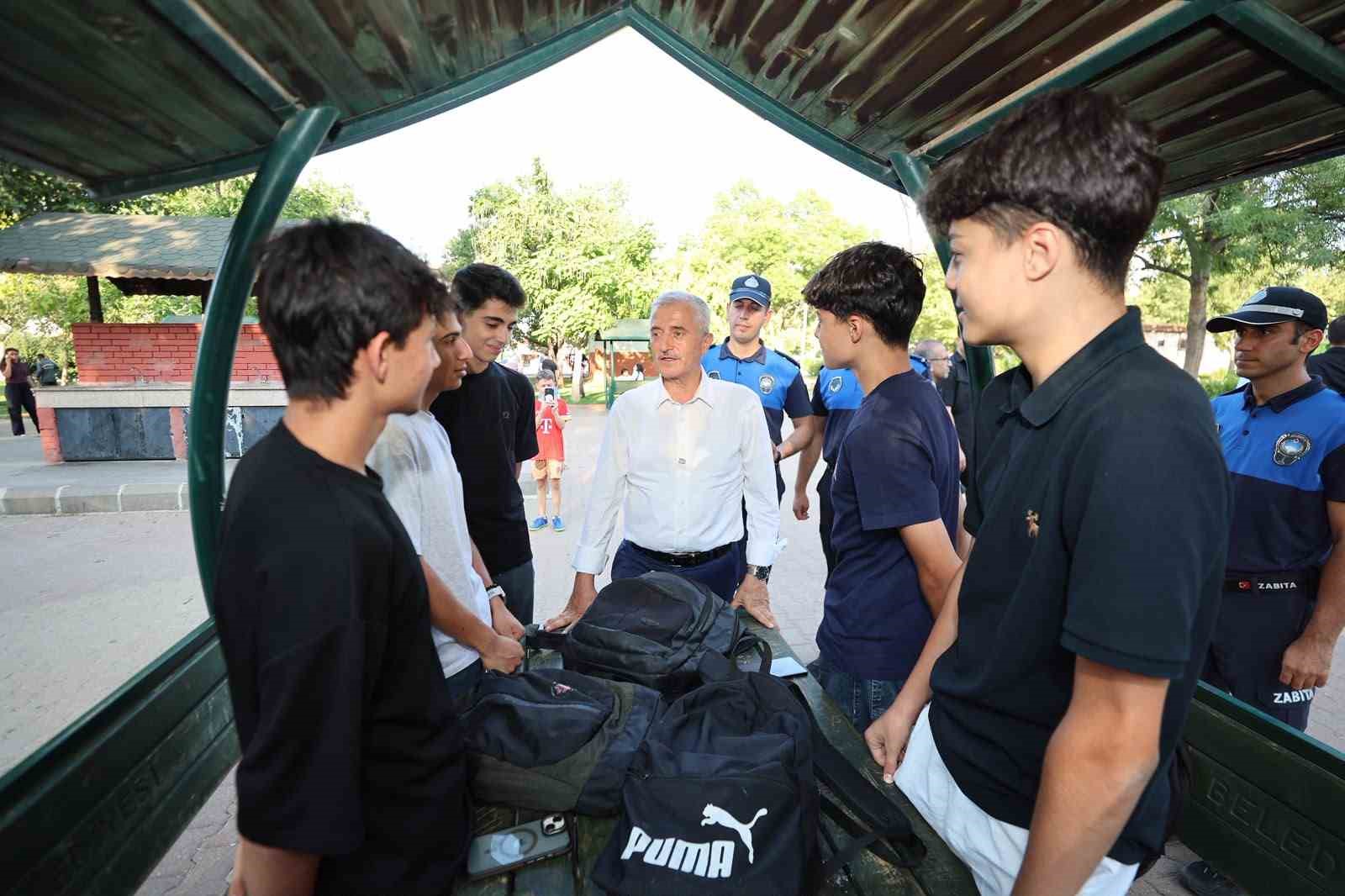 Tahmazoğlu, kamera ve dron destekli park denetimine katıldı 6 tahmazoglu kamera ve dron destekli park denetimine katildi 2 u52eGM2b
