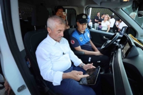 Elazığ’da soğuk havada doğanın sessiz misafirleri kara bataklar 1 thumbnail