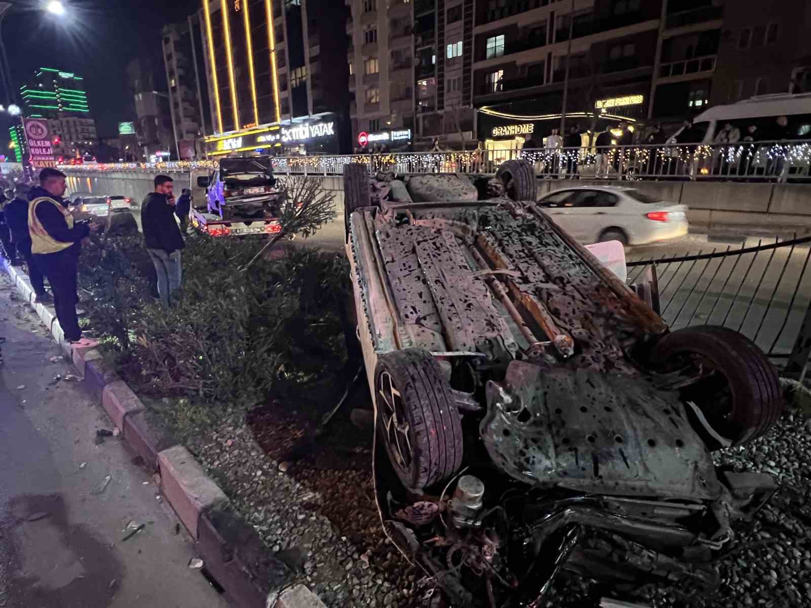 takla atan araclardan burunlari dahi kanamadan ciktilar 1