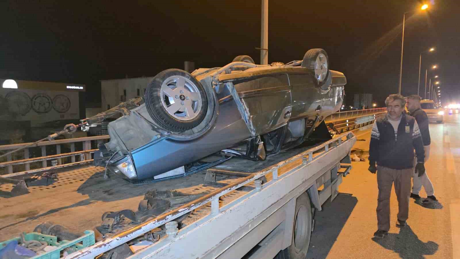 takla atan otomobilden burunlari bile kanamadan ciktilar 1 eXniackc
