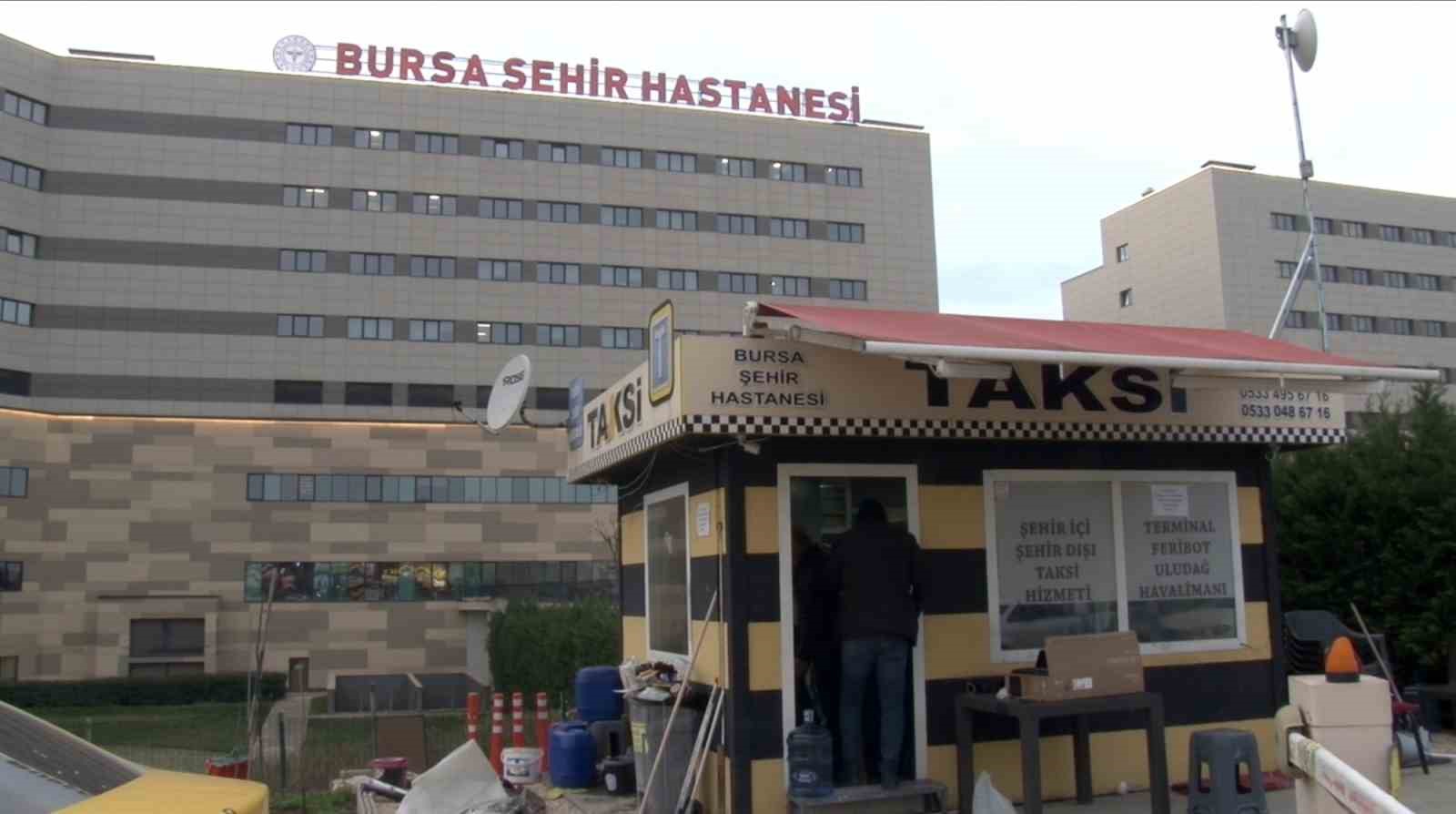 taksi duraginda dehset anlari guvenlik kamerasi goruntuleri ortaya 1 TlnjdAEU