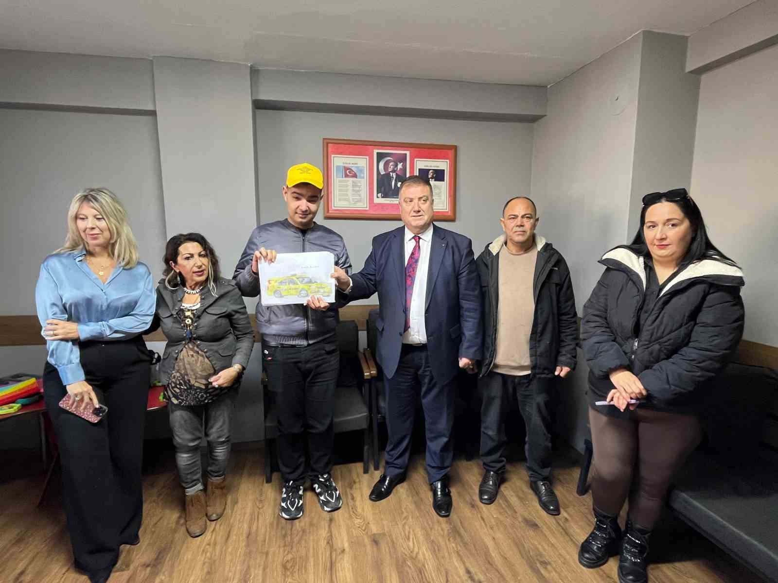 taksi tutkunu halile baskan ozkandan ozel surpriz 2 nZcSSJdp