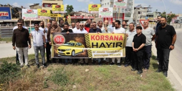 taksiciler-konvoyla-korsan-tasimaciliga-tepki-gosterdi-18mcsUGK.jpg