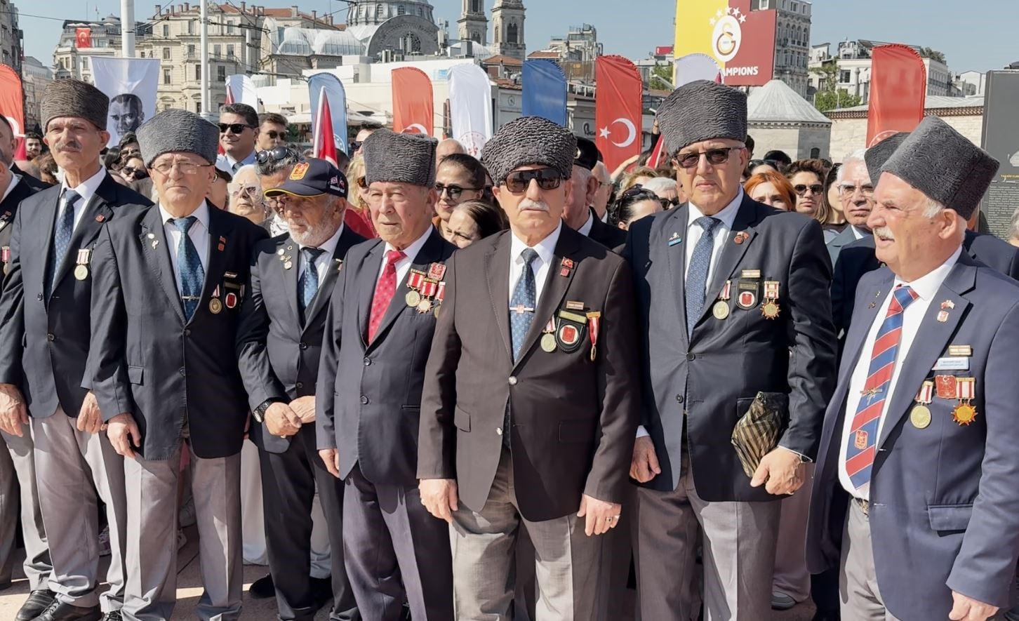 taksim meydaninda 19 mayis toreni duzenlendi 3