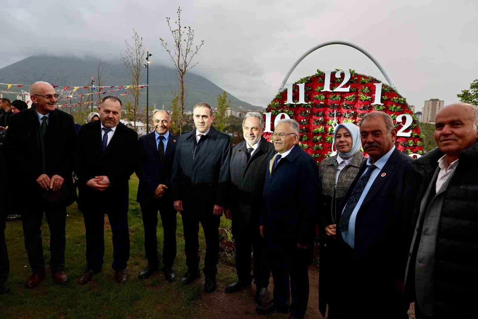 Talas’ta ‘çiçek’ gibi festival 8 talasta cicek gibi festival 4 VBVjL8ek